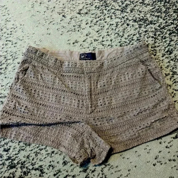 Gap cotton shorts with appliqué pattern - Picture 1 of 4